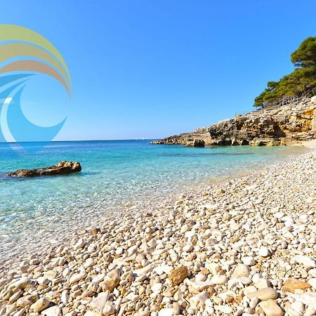 Apartment Alma 1600 Pula Dış mekan fotoğraf