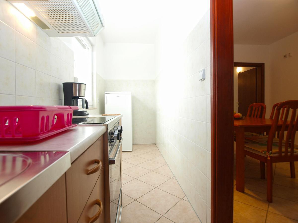 Apartment Alma 1600 Pula Dış mekan fotoğraf