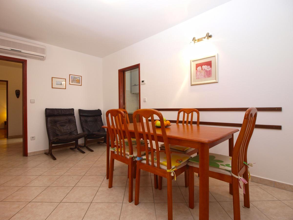 Apartment Alma 1600 Pula Dış mekan fotoğraf