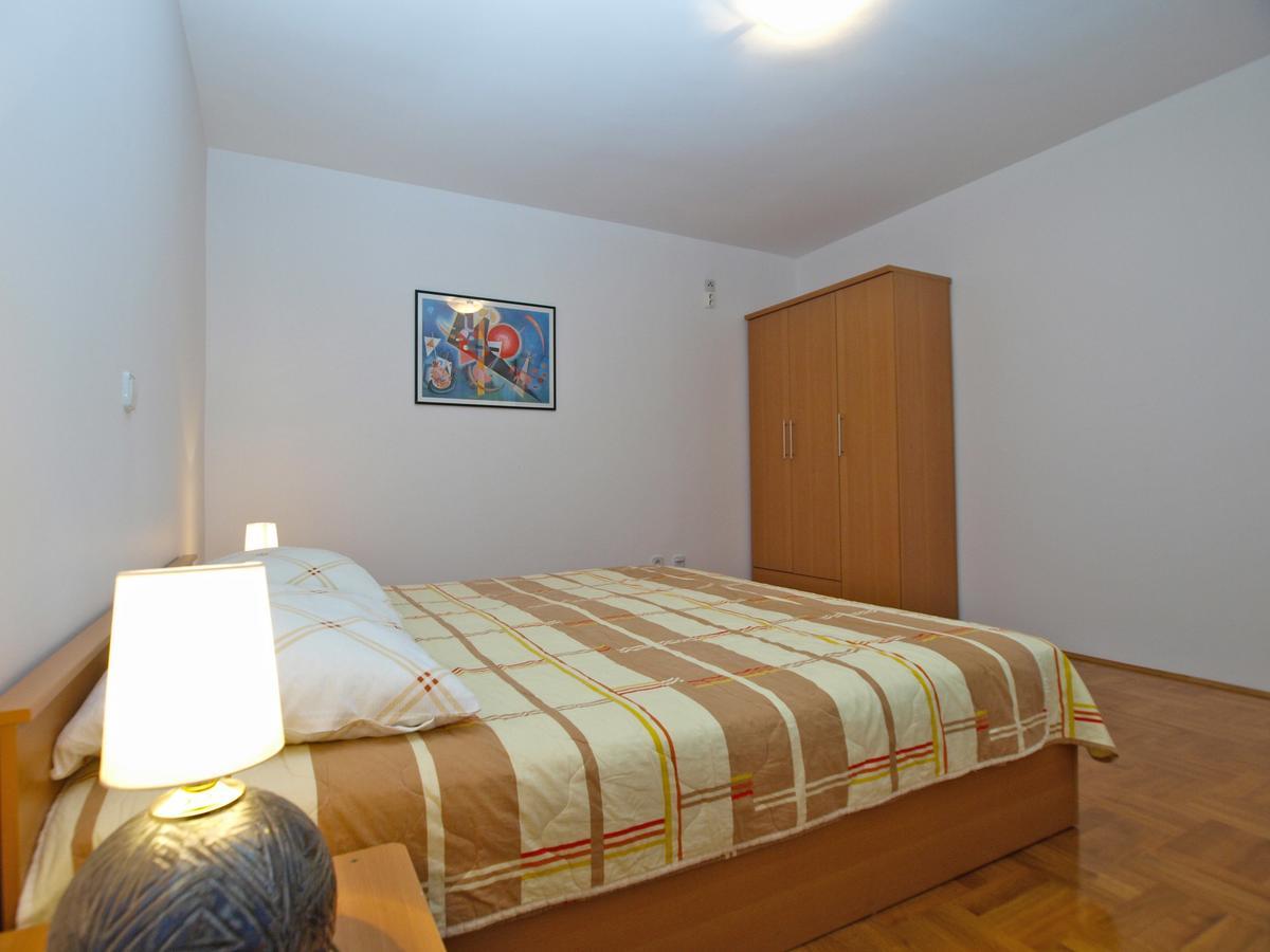Apartment Alma 1600 Pula Dış mekan fotoğraf
