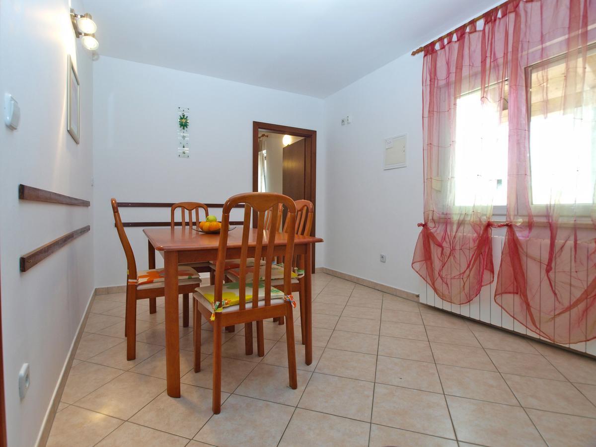 Apartment Alma 1600 Pula Dış mekan fotoğraf