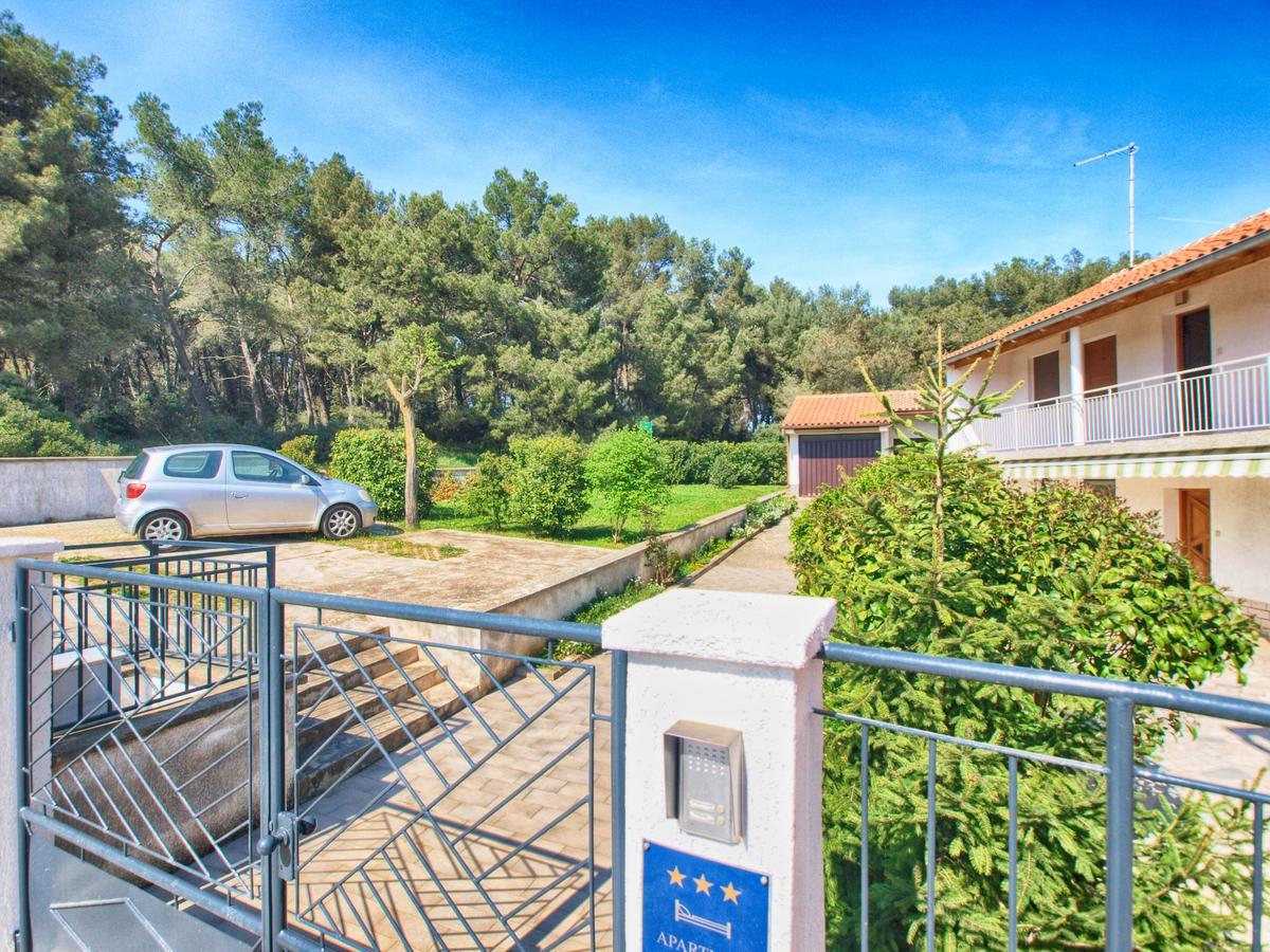 Apartment Alma 1600 Pula Dış mekan fotoğraf